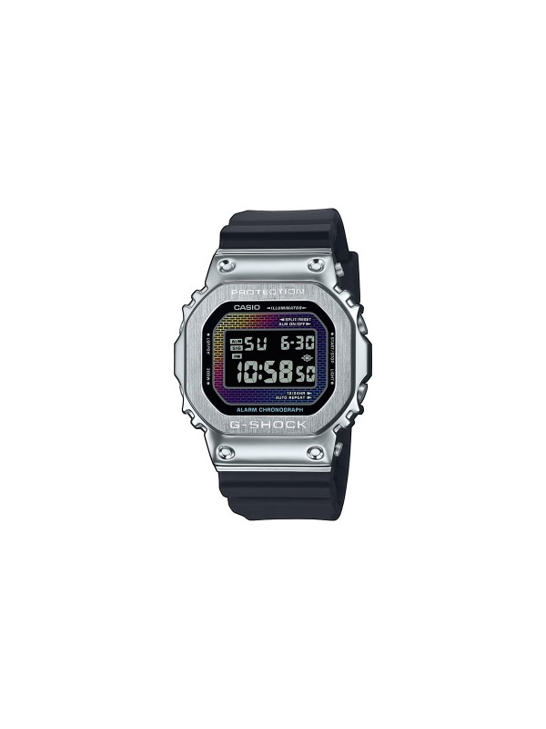 Šareni G-SHOCK sat s jedinstvenim dizajnom i motivom cigle u punoj boji, savršen modni dodatak za svaki stil.
