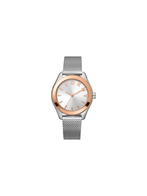 Elegantni DKNY ženski sat sa srebrnim brojčanikom i čeličnom "mesh" narukvicom. Vodootporan do 50m, prečnik kućišta 34mm.