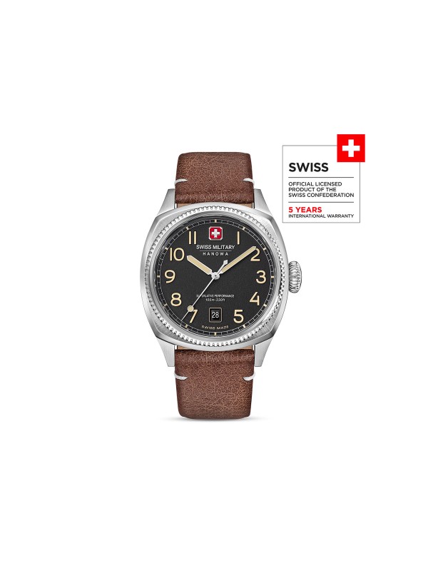 SWISS MILITARY HANOWA CONDOR SMWGB0003701 – Swiss Made muški sportski sat inspirisan avijacijom. Kućište od nerđajućeg čelika u boji srebra, crni brojčanik sa osvetljenim oznakama i braon kožna narukvica stvaraju spoj robustnosti i elegancije. Sat pokreće švajcarski kvarcni mehanizam Ronda 515, sa safirnim staklom i vodootpornošću do 100 metara.