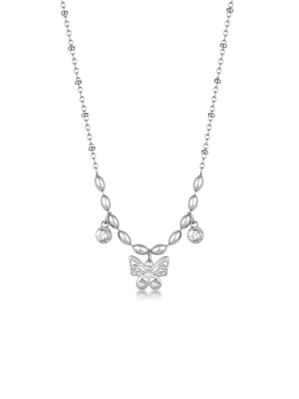 Brosway CHAKRA ogrlica u boji srebra sa priveskom leptira i dva providna cirkona odiše gracioznošću i lakoćom. Izrađena od nerđajućeg čelika, predstavlja savršen spoj ženstvenosti, elegancije i svakodnevnog luksuza.