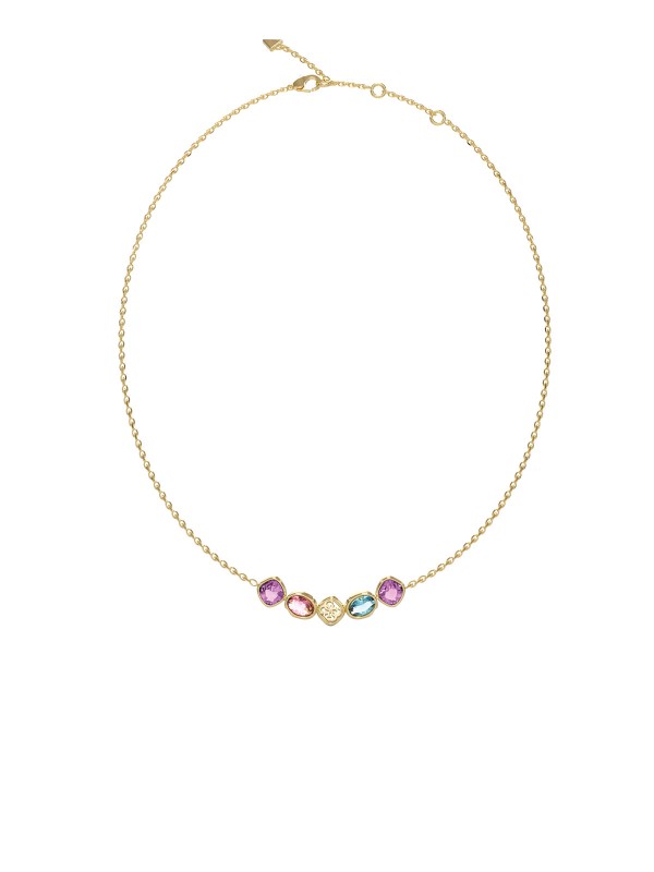 Guess MAMOUNIA ženska ogrlica u boji žutog zlata, ukrašena raznobojnim kristalima i elegantnim 4G krugom. Moderan i vibrantan aksesoar za svaki stil.