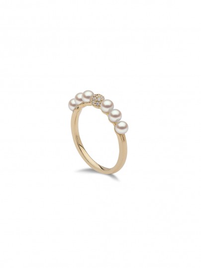 Yoko London prsten sa japanskim Akoya biserima biserima i dijamantima (0,10ct) u žutom zlatu od 18ct, poručite putem Timer.co.rs online shop-a.