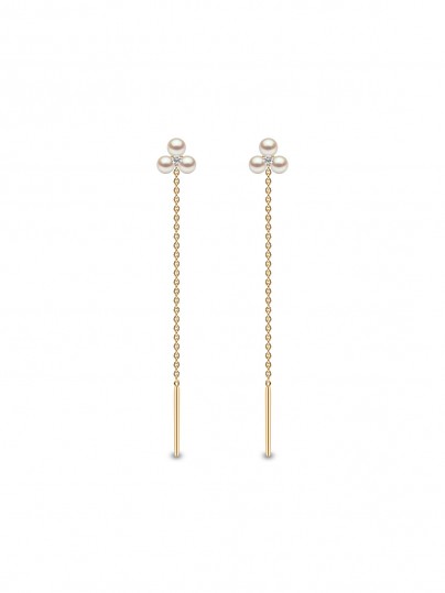 Yoko London minđuše sa slatkovodnim belim biserima i dijamantom (0,04ct) u žutom zlatu od 18ct, brzo i lako poručite putem Timer.co.rs online prodavnice.