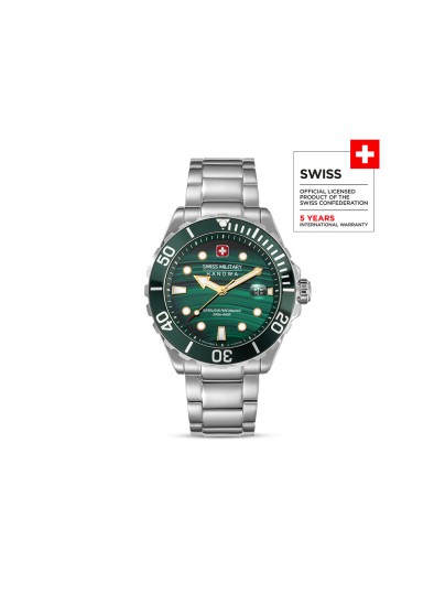 SWISS MILITARY HANOWA OFFSHORE DIVER GREEN WATER SMWGH0005804 – limitirani Swiss Made muški ronilački sat inspirisan smaragdnim vodama švajcarske reke Verzaska. Sat ima robusno kućište od nerđajućeg čelika prečnika 44 mm, zeleni malahitni brojčanik i čeličnu narukvicu. Sa vodootpornošću do 200 metara, safirnim staklom i kvarcnim mehanizmom Ronda 715, ovaj model spaja vrhunsku preciznost i ekskluzivan dizajn.